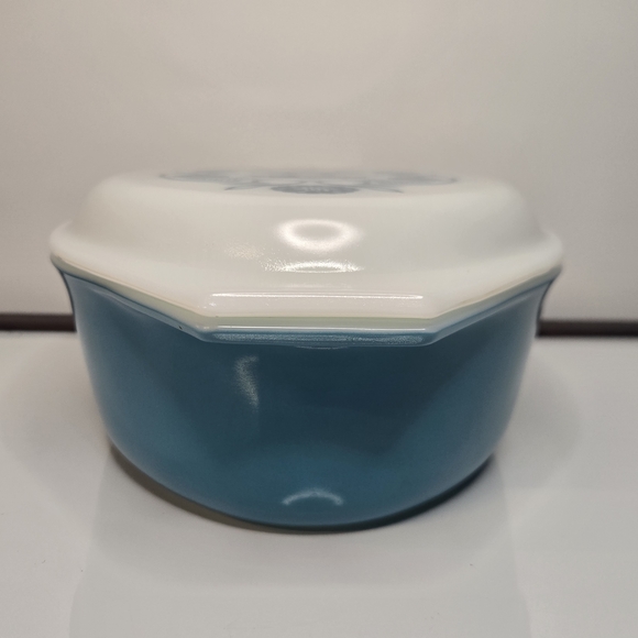 VTG Pyrex 2 1/2 QT Horizon 045 Turquoise White Floral Oval Casserole Lid Dish - Picture 3 of 12